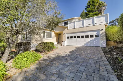 836 Seacliff Dr, Aptos, CA 95003