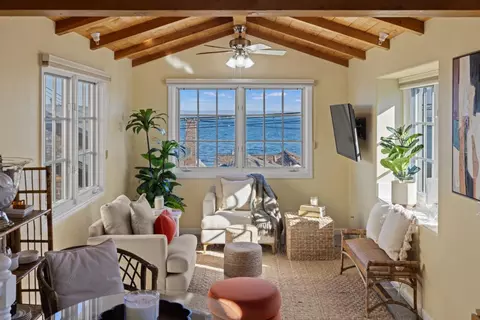 715 Mermaid Ave, Pacific Grove, CA 93950