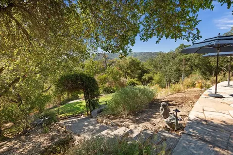 Exterior - 8320 Chantrelle Ct, Gilroy, CA 95020 photo 10 of 20