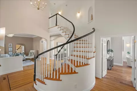 Entry Way - 8320 Chantrelle Ct, Gilroy, CA 95020 photo 3 of 3