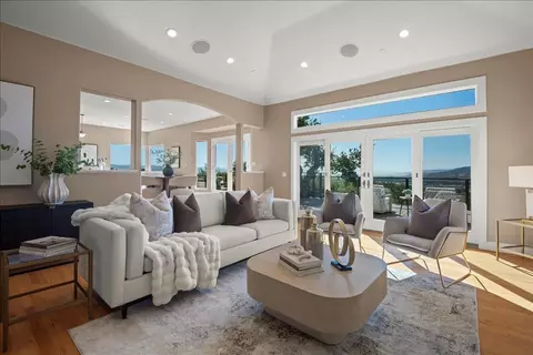 Living - 8320 Chantrelle Ct, Gilroy, CA 95020 photo 3 of 3