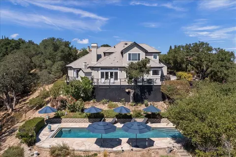 Exterior - 8320 Chantrelle Ct, Gilroy, CA 95020 photo 3 of 20