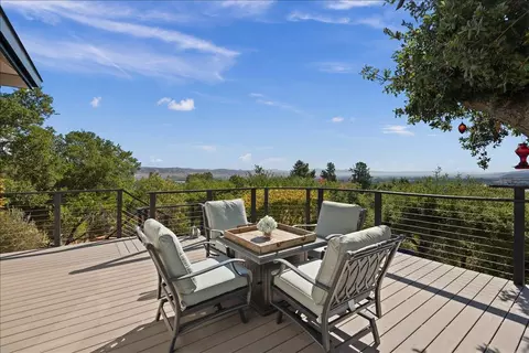 Exterior - 8320 Chantrelle Ct, Gilroy, CA 95020 photo 16 of 20