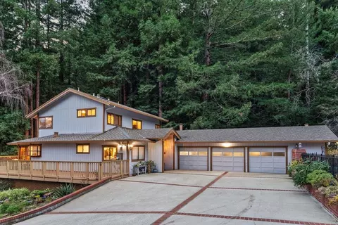 350 Aurora Rd, Soquel, CA 95073
