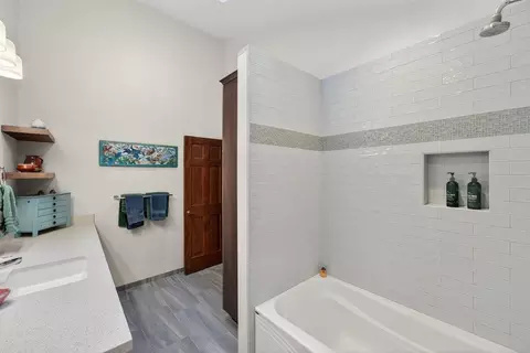Bath - 350 Aurora Rd, Soquel, CA 95073 photo 5 of 6