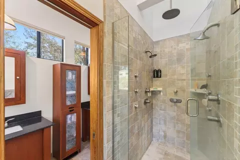 Bath - 350 Aurora Rd, Soquel, CA 95073 photo 2 of 6