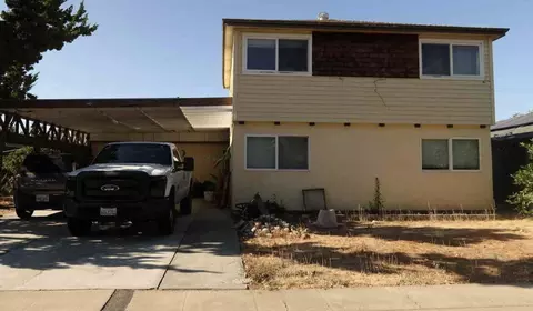 2464 Carolina Ave, Redwood City, CA 94061