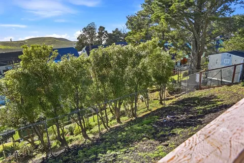 704 Claridge Dr, Pacifica, CA 94044 photo 48