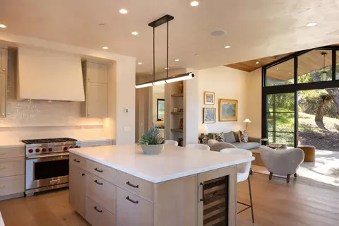 Kitchen - 71 Este Canada, Carmel, CA 93923 photo 2 of 6