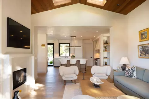 Living - 71 Este Canada, Carmel, CA 93923 photo 3 of 4