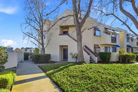 139 Shorebird Cir, Redwood City, CA 94065
