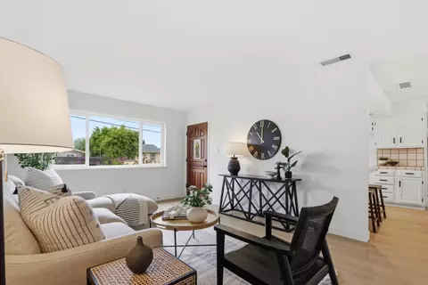 Living - 190 Spring Ave, Morgan Hill, CA 95037 photo 2 of 6