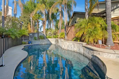 3335 Sandalwood Rd, Rocklin, CA 95765