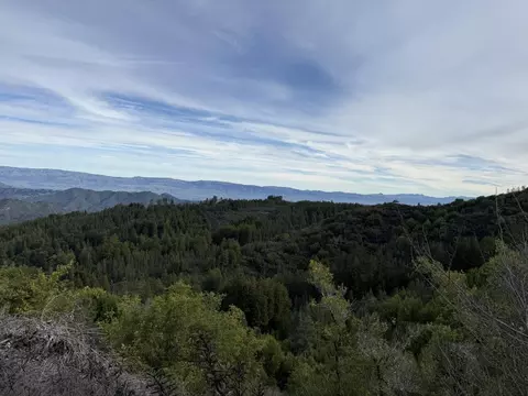924 Croy Ridge Rd, Gilroy, CA 95020 photo 2