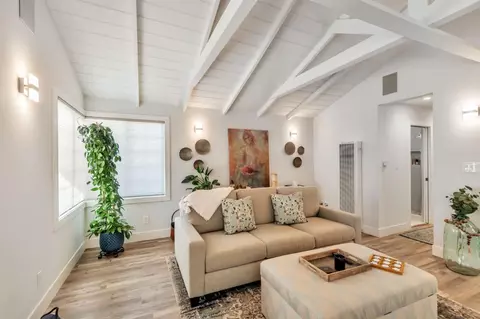Living - 131 Carmel Ave, Pacifica, CA 94044 photo 2 of 4