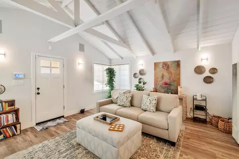Living - 131 Carmel Ave, Pacifica, CA 94044 photo 4 of 4