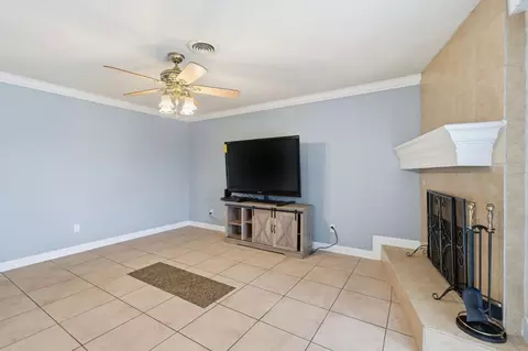 Living - 2425 Meadow Rue Dr, Modesto, CA 95355 photo 5 of 6