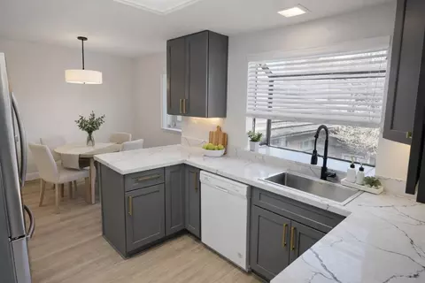 165 Del Monte Ln, Morgan Hill, CA 95037