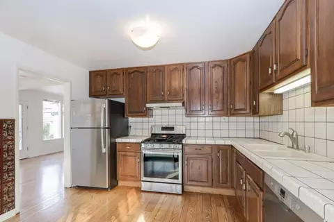 Kitchen - 1367 Hermosa Ave, Pacifica, CA 94044 photo 2 of 3