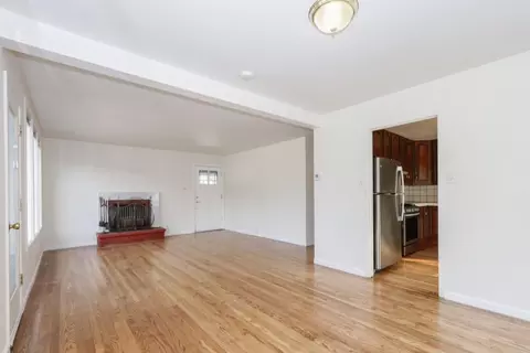 Living - 1367 Hermosa Ave, Pacifica, CA 94044 photo 2 of 2
