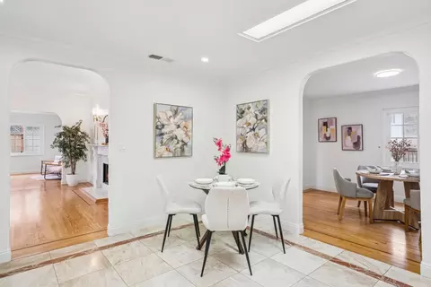 Entry Way - 257 S Ashton Ave, Millbrae, CA 94030 photo 4 of 7