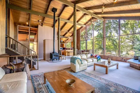45 Ranch Rd, Woodside, CA 94062
