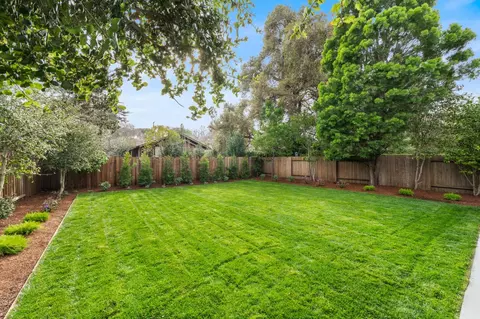 Exterior - 80 Watkins Ave, Atherton, CA 94027 photo 9 of 10