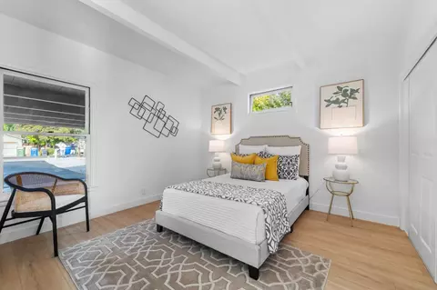 Bedroom - 80 Watkins Ave, Atherton, CA 94027 photo 2 of 3