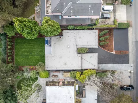 View/Area - 80 Watkins Ave, Atherton, CA 94027 photo 2 of 6