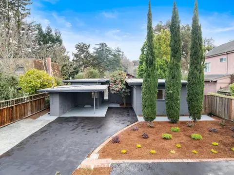80 Watkins Ave, Atherton, CA 94027
