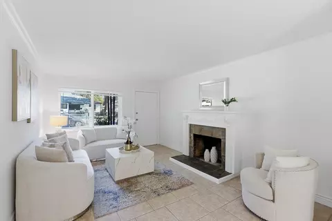 1183 Saratoga Ave, East Palo Alto, CA 94303