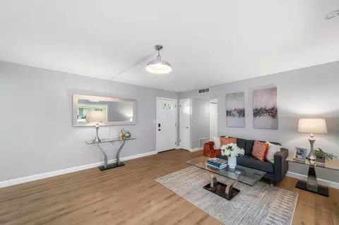 14225 Lora Dr 56, Los Gatos, CA 95032