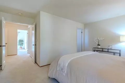 Bedroom - 810 Saint Lawrence Dr, Pacifica, CA 94044 photo 4 of 5