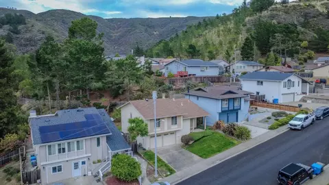 View/Area - 810 Saint Lawrence Dr, Pacifica, CA 94044 photo 3 of 4