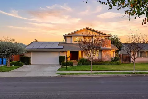 7609 Santa Paula Dr, Gilroy, CA 95020