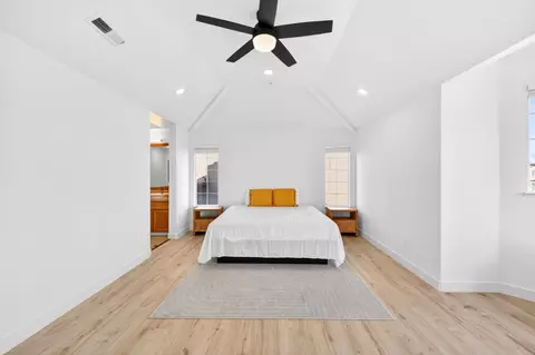 Bedroom - 15 Cheswick Cir, Salinas, CA 93906 photo 2 of 12
