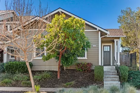 13102 Chamberlain Ave, East Garrison, CA 93933