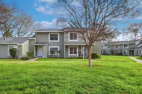 1136 Ribisi Cir, San Jose, CA 95131