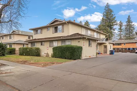 1241 Coronado Dr, Sunnyvale, CA 94086