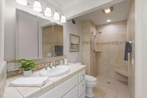 6535 Kings Pl, Gilroy, CA 95020 photo 17