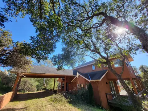 14643 Tumble Weed Ln, Royal Oaks, CA 95076