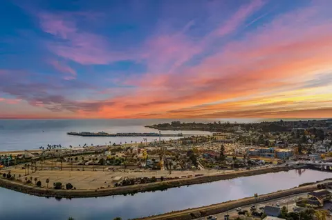1099 38th Ave 49, Santa Cruz, CA 95062