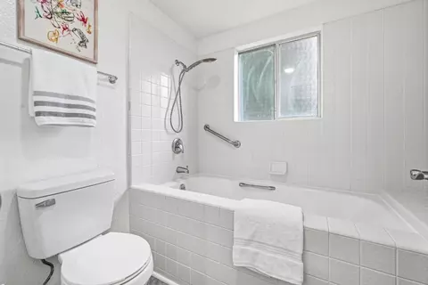 Bath - 417 Saint Emilion Ct, Mountain View, CA 94043 photo 2 of 4