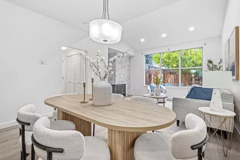 Dining - 417 Saint Emilion Ct, Mountain View, CA 94043 photo 2 of 3