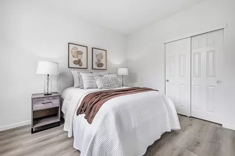 Bedroom - 417 Saint Emilion Ct, Mountain View, CA 94043 photo 6 of 7