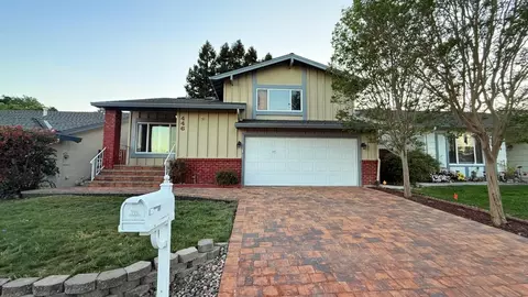 446 Santander Dr, San Ramon, CA 94583