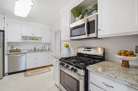 Kitchen - 596 Perkins Dr, Hayward, CA 94541 photo 1 of 3