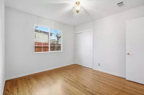 Bedroom - 596 Perkins Dr, Hayward, CA 94541 photo 3 of 8