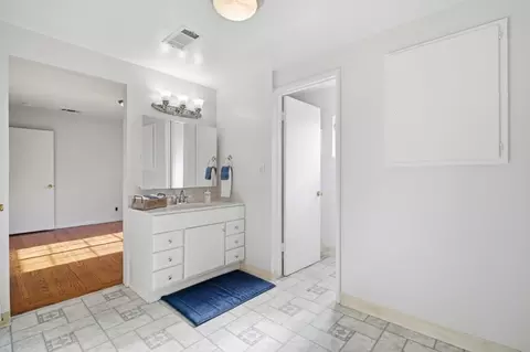 Entry Way - 596 Perkins Dr, Hayward, CA 94541 photo 1 of 2