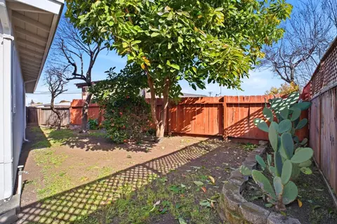 Exterior - 596 Perkins Dr, Hayward, CA 94541 photo 5 of 6